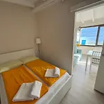 Camping Lakeview & Cannobio