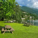 Lakeview & Camping